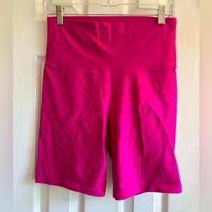 Old Navy Pink Women’s Bike Shorts, Size L